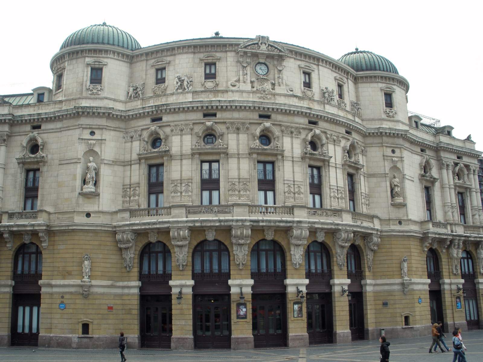 Teatro Arriaga aan de Nervión