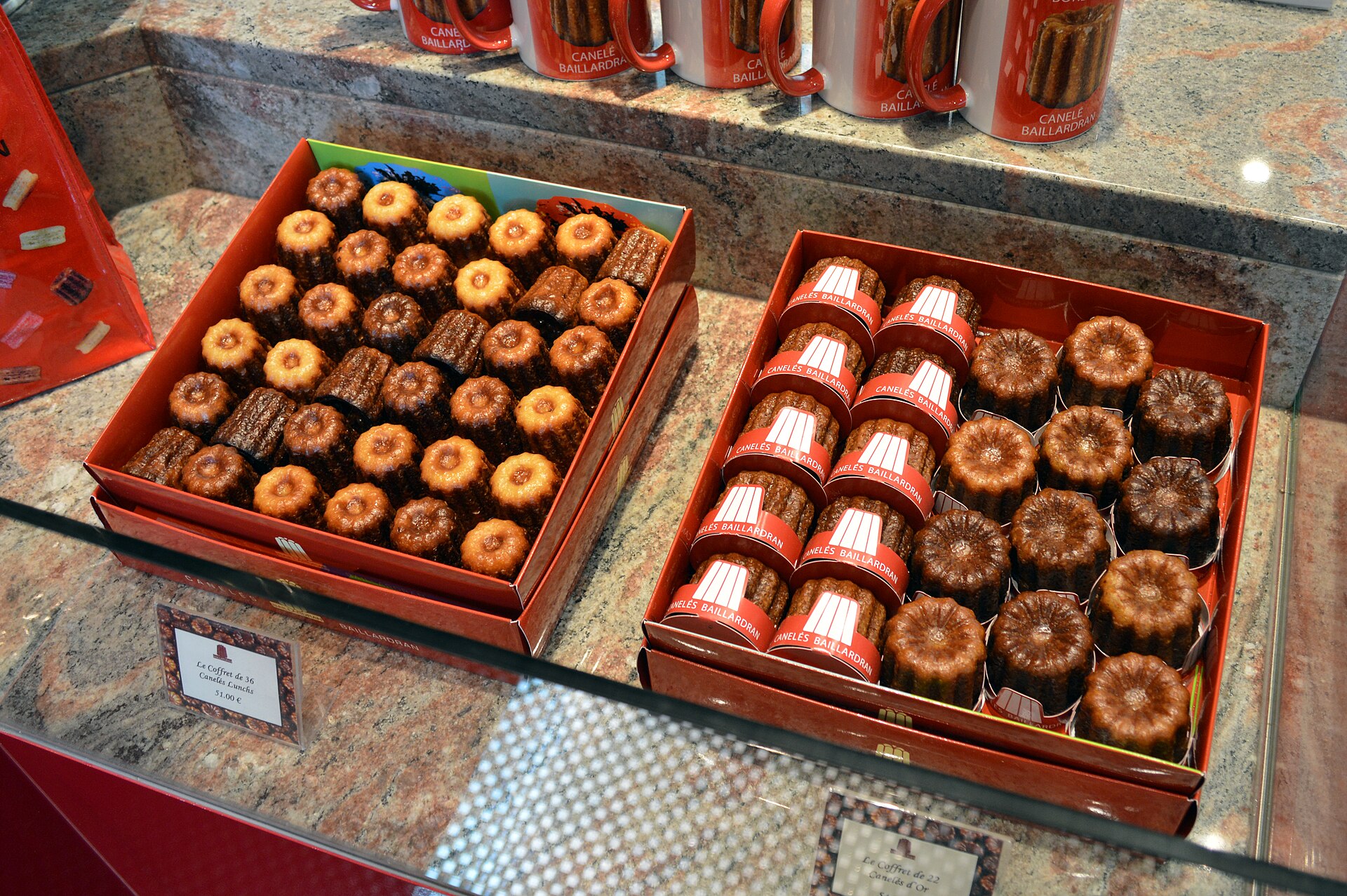 Canelés de Bordeaux